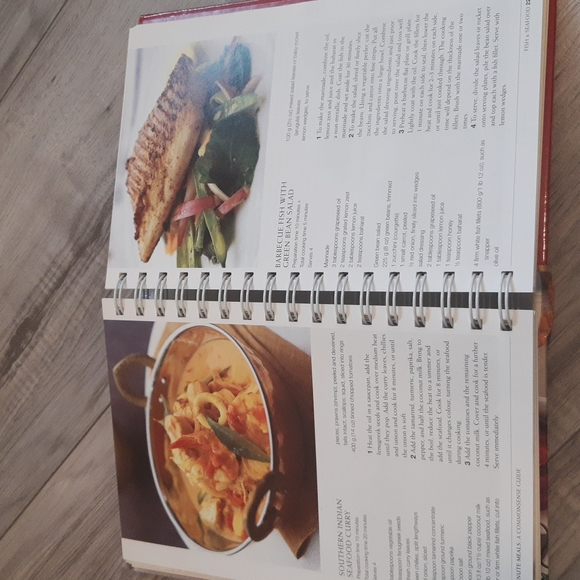 💫3/$18!💫 30 Minute Meals Hardcover Cookbook - Picture 7 of 8
